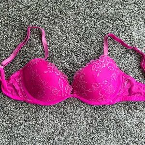 Victoria’s Secret bra